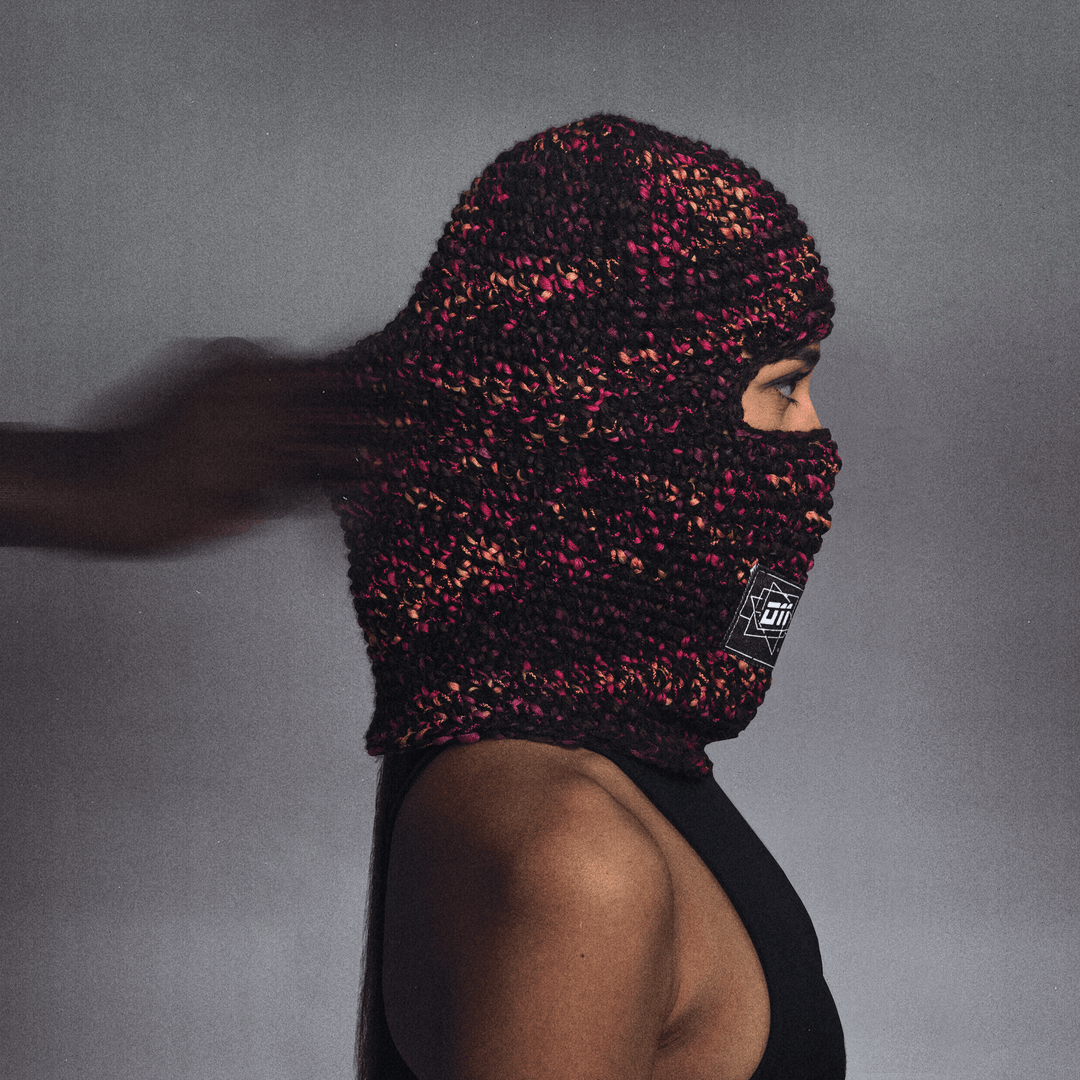 "MAGMA BLACK" Knitted Balaclava